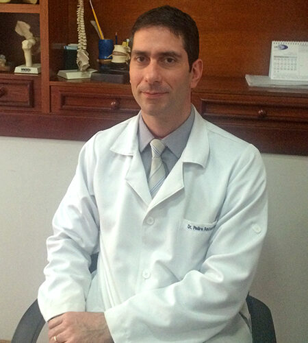 Clinica Cofib: Dr. Pedro Reggiani Anzuategui